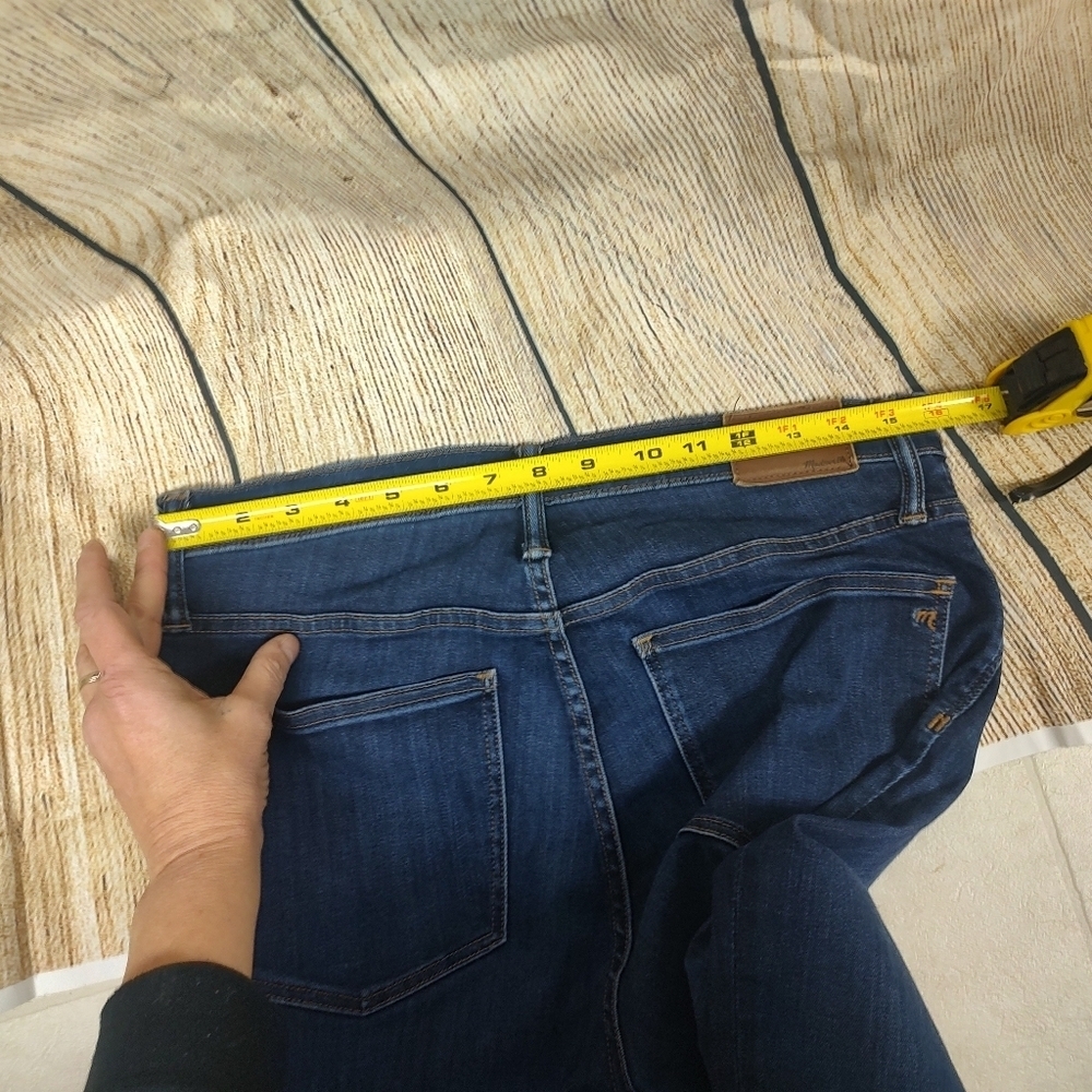 Maxwell Size 30 9 inch High Rise Skinny Jeans! - Picture 6 of 10